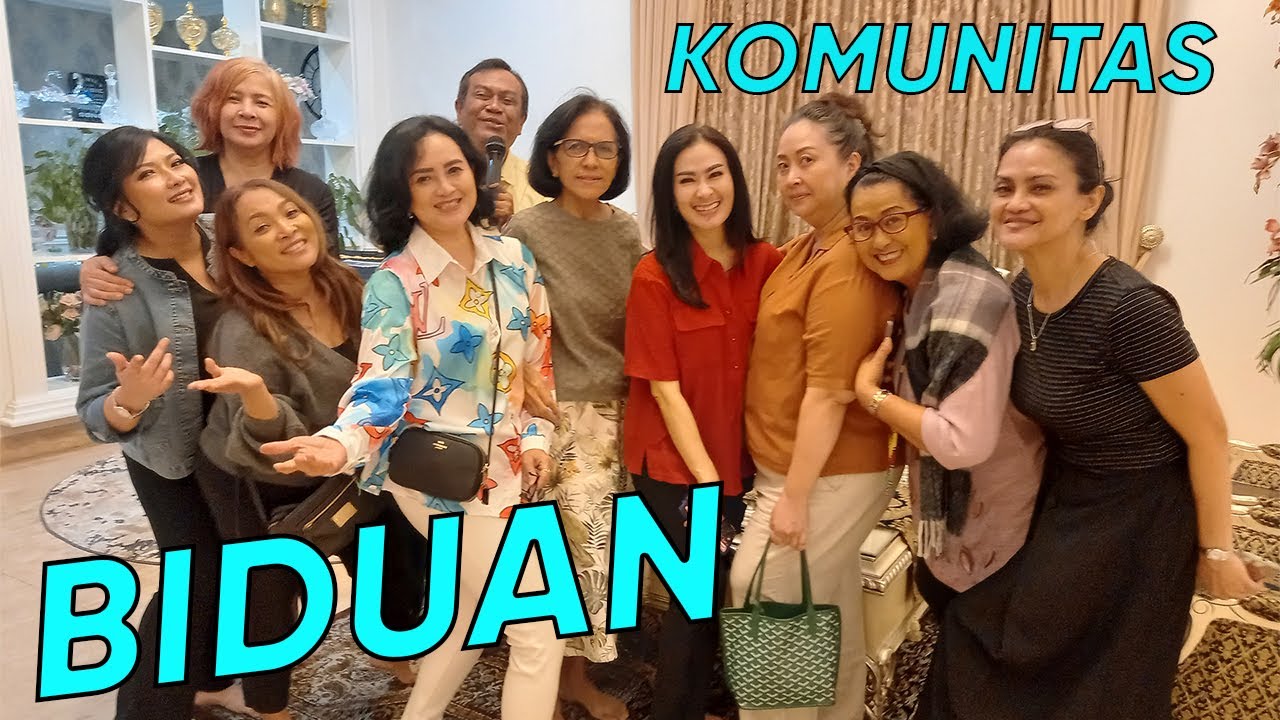 KUMPUL NYANYI SERU2AN: Iis Dahlia, Ira Maya S, Grace Simon, Rieka Roeslan, Fryda L, Rien Djamain dll