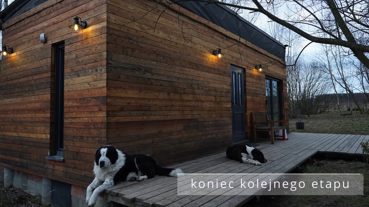 Oświetlenie i modrzewiowy domek | Taniec figurowy na prawie! zamarzniętym stawie | Koza Marta
