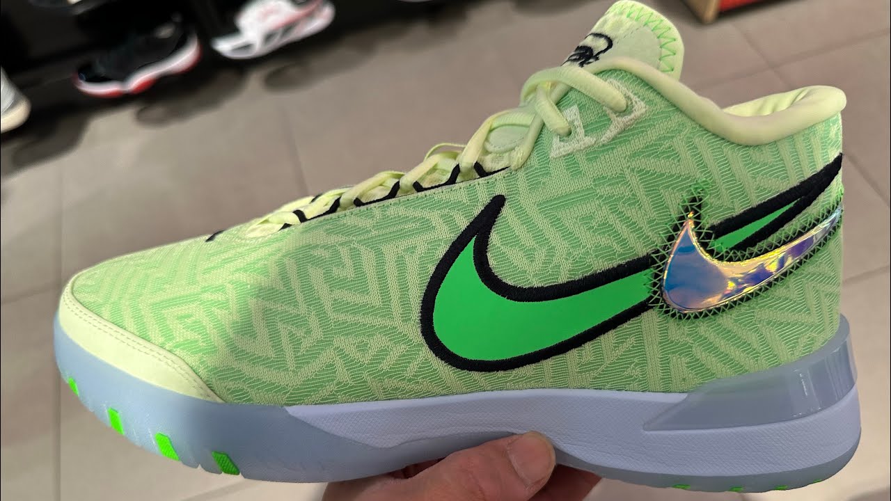 Nike Zoom LeBron NXXT Genisus &ldquo;Barley Volt&rdquo;