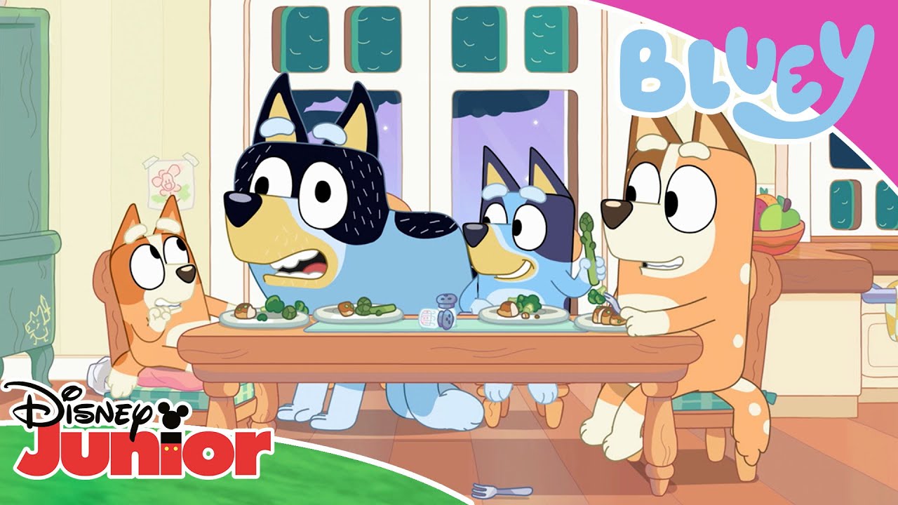 💙 Distracție la joacă | Blue | Disney Junior România