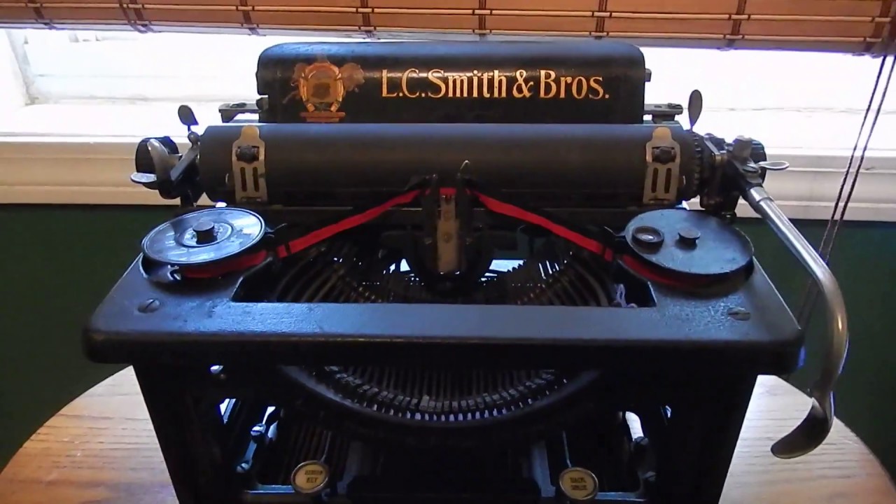 1912 LC Smith & Bros. No. 5 typewriter