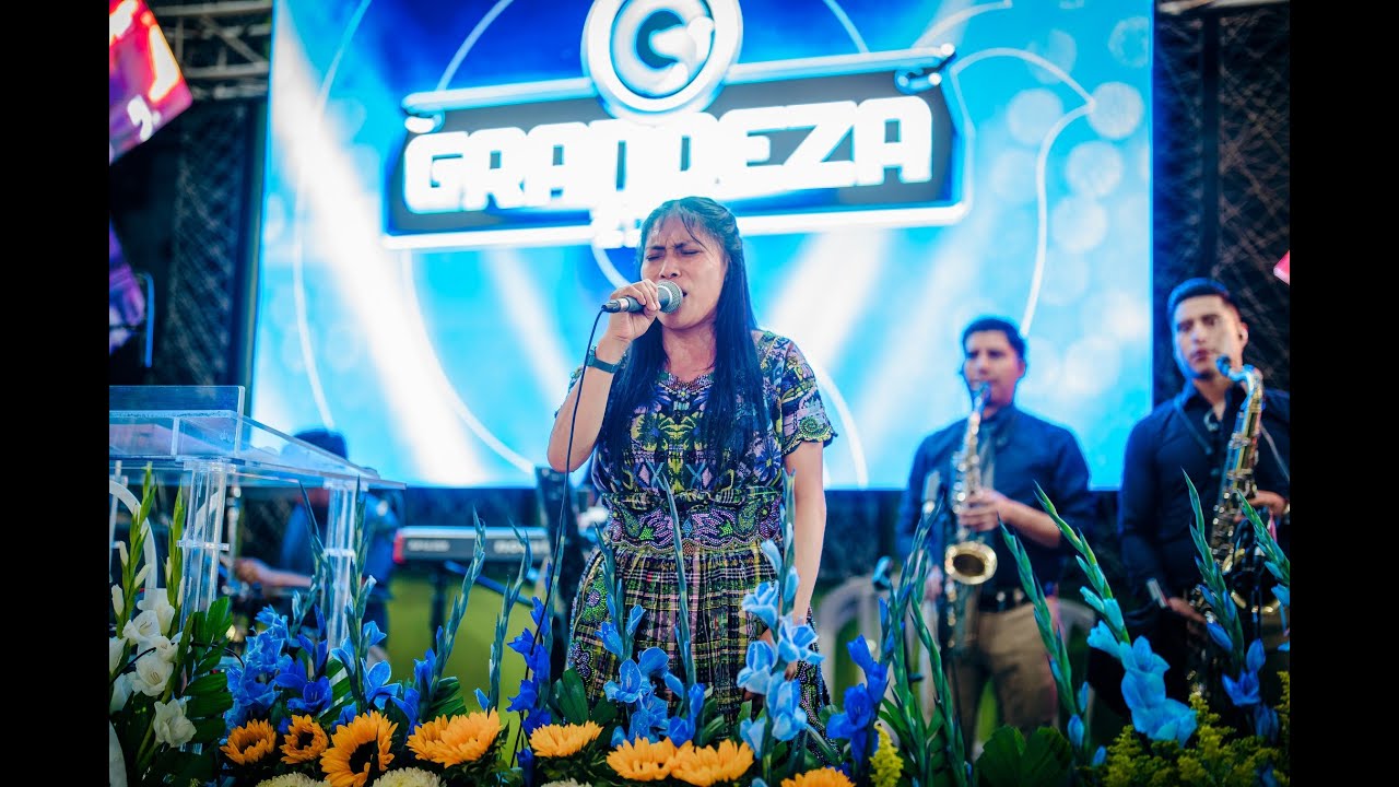 Solista Sandra Marina 🎤 COROS DE AVIVAMIENTO 🔥 Alabanzas en el Cielo