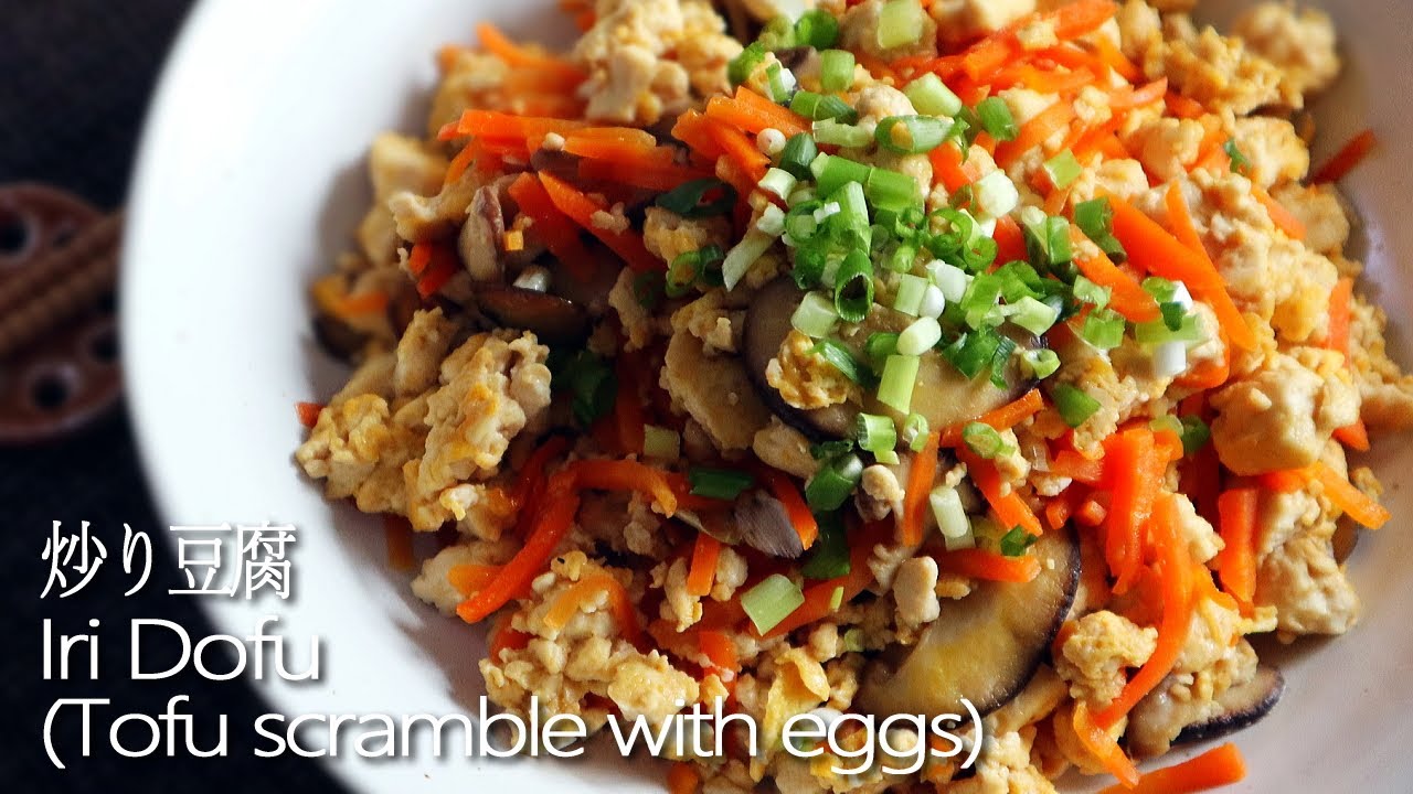 Iri Dofu. (Tofu scramble with eggs) 基本の炒り豆腐のレシピ(作り方)