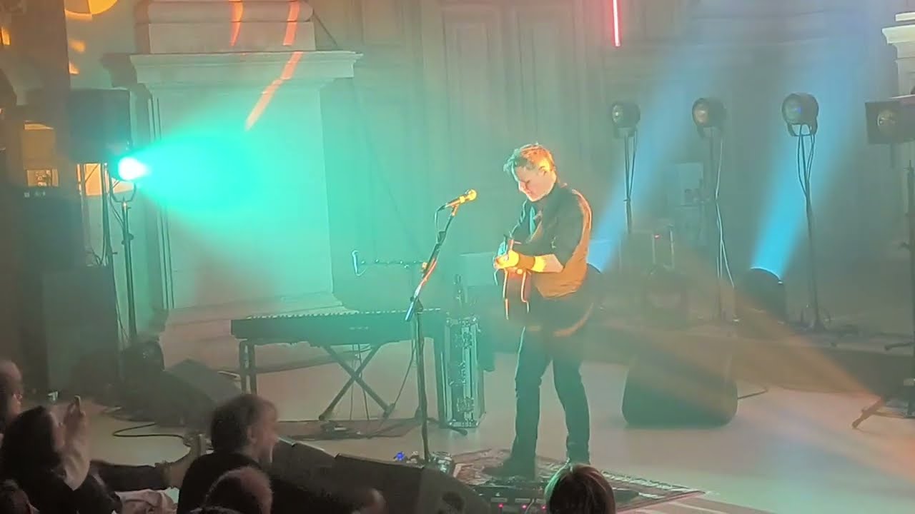 Tom McRae - A & B Song, live @ Chapelle Fromentin La Rochelle 1/4/2025