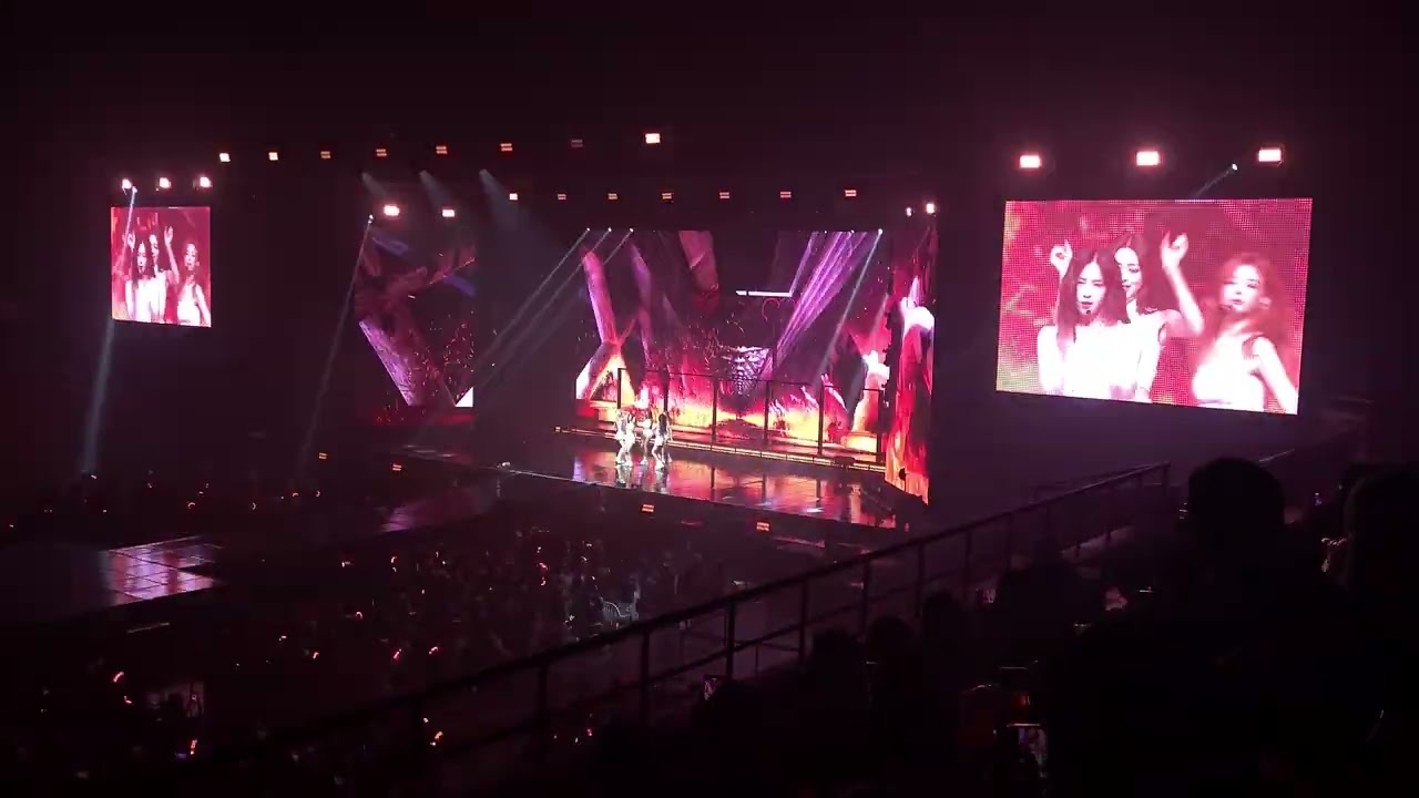 @iu-ive 20241102 UNTOUCHABLE - ITZY The 3rd Fan Meeting 있지 믿지, 날자! “믿지의 세포들”