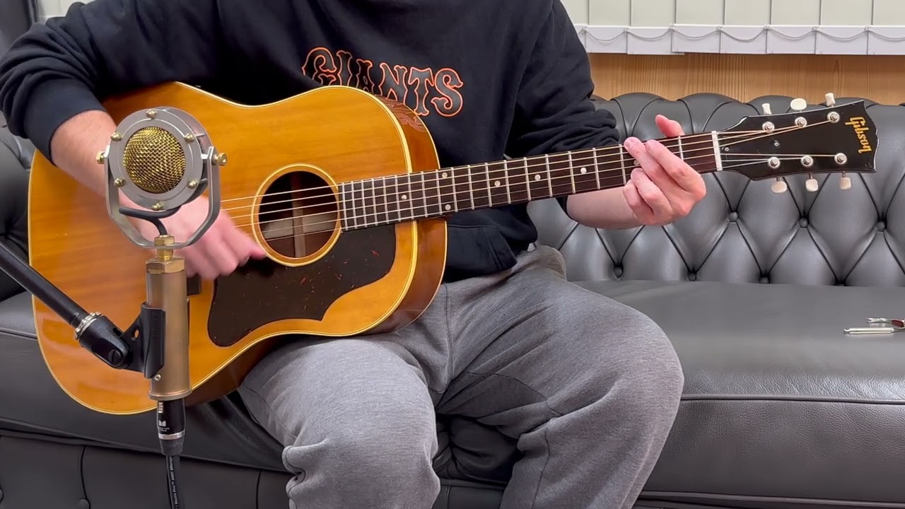 Gibson J-50 (1958)