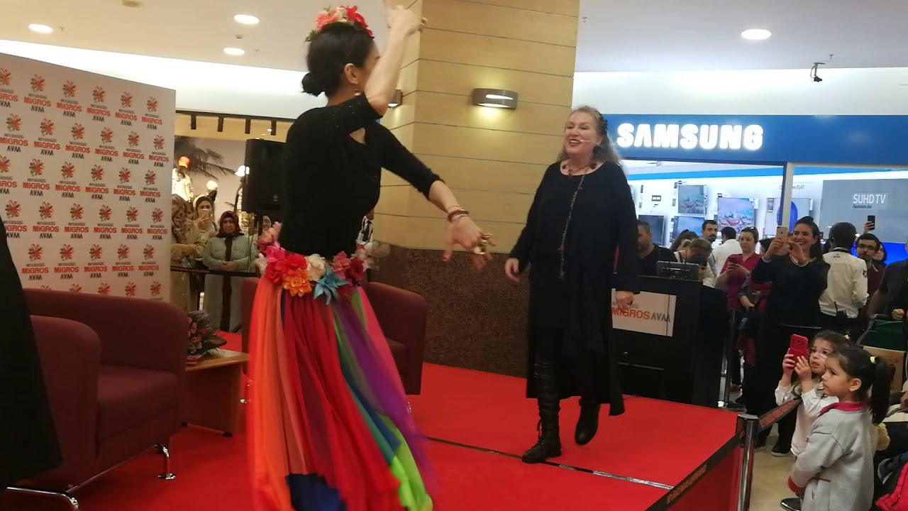 Suzan Kardeş ve Gülay Sütçüden nefis performans