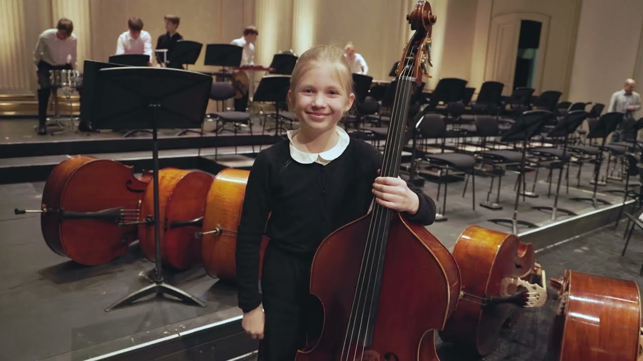 Opernkinderorchester und Kinderchor feiern gemeinsames Konzert auf der Staatsopernbühne