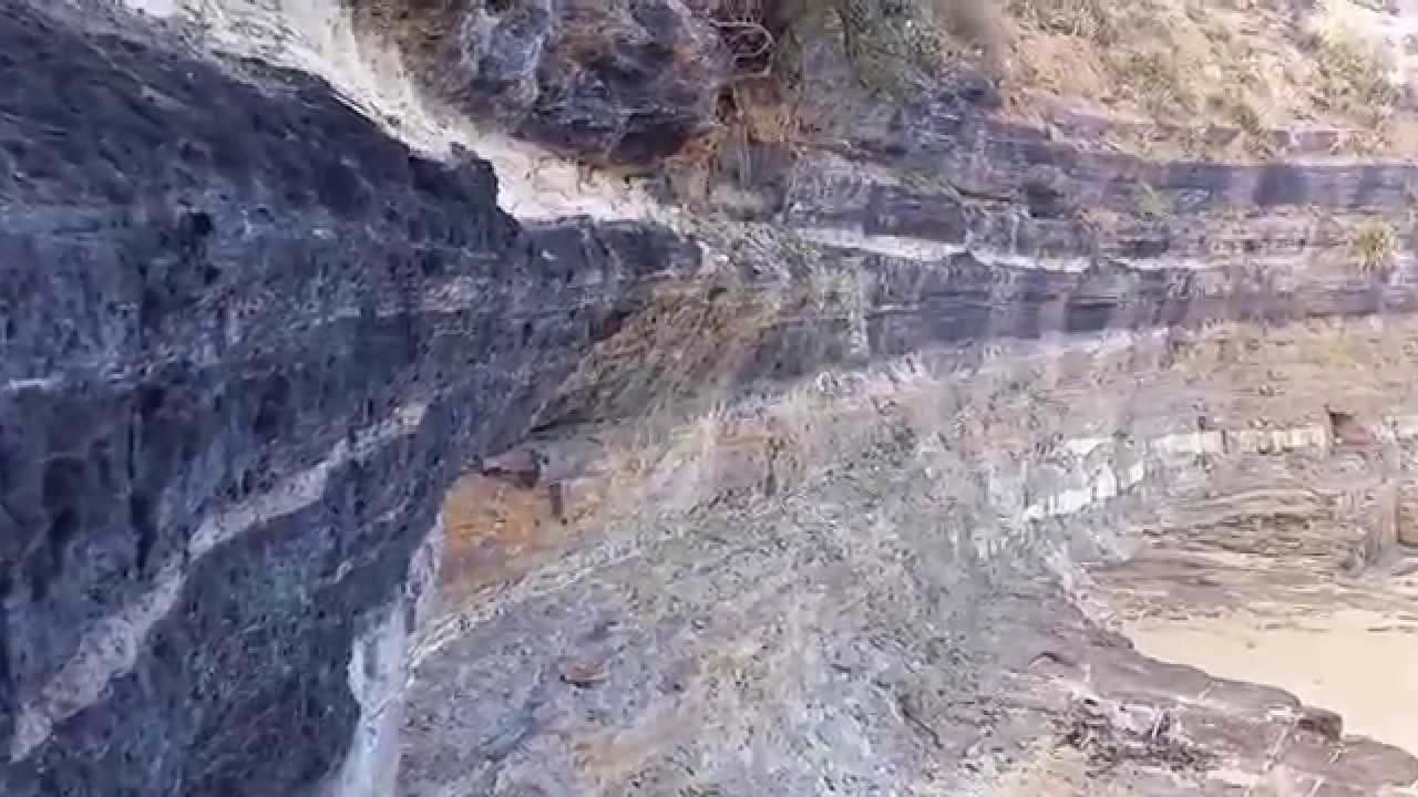 Coal and Tuff Ash Layers of the Austinmer Tongarra Coal Measures - Sydney Basin