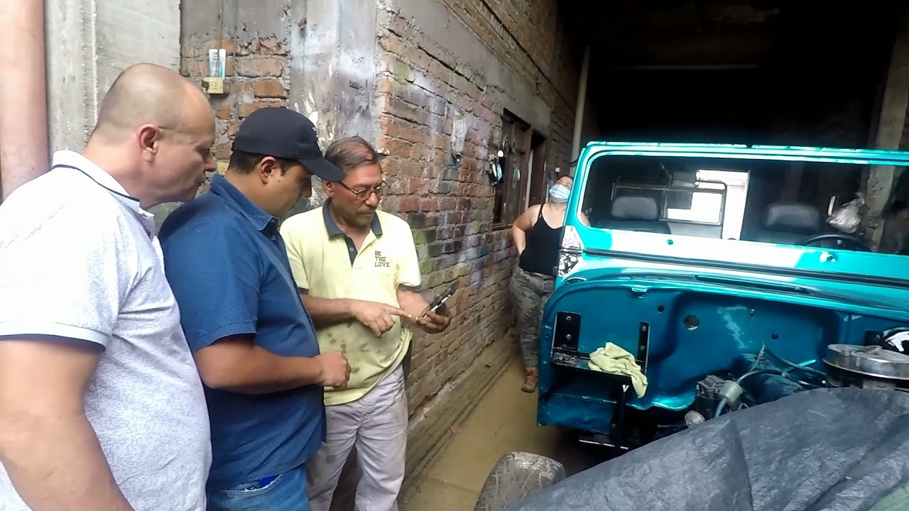 DON LUIS LOZANO RESTAURADOR DE WILLYS EN CAICEDONIA VALLE