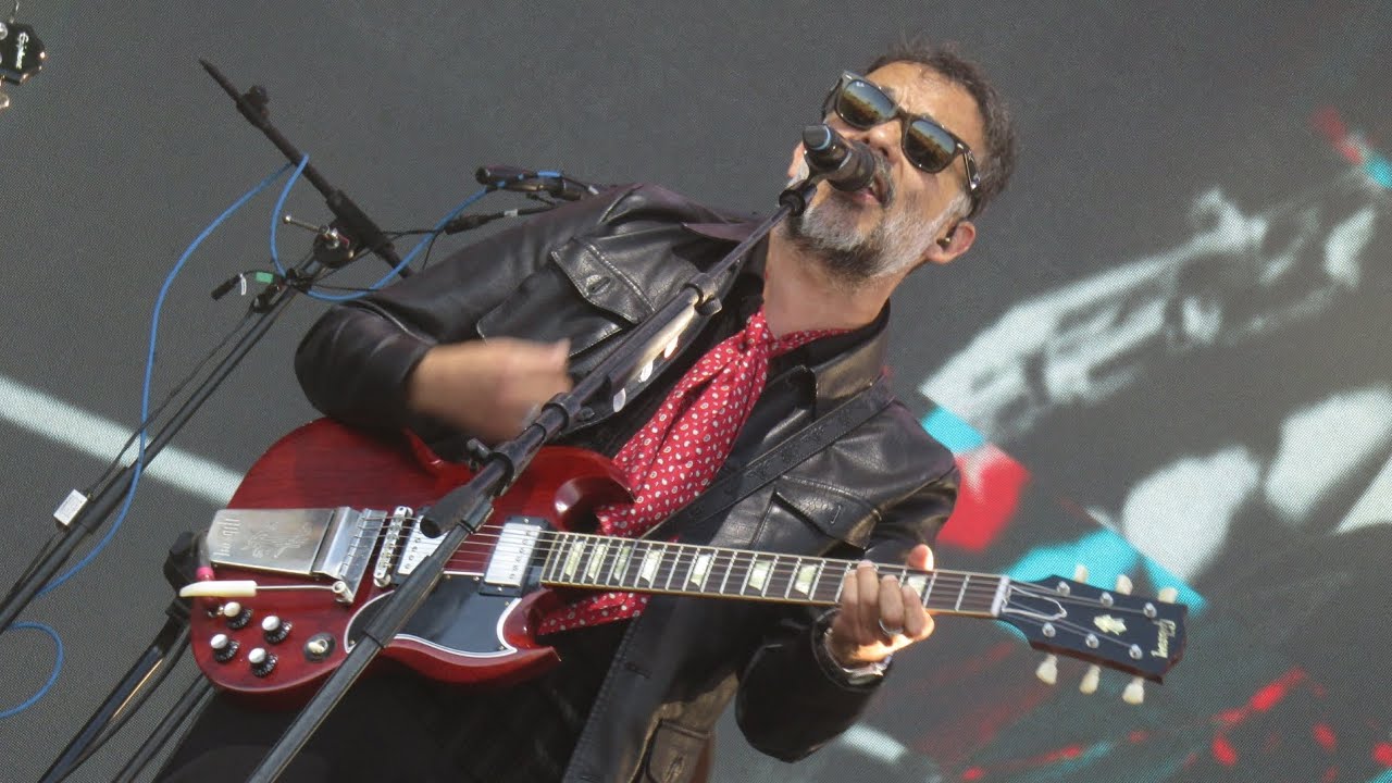 Bailando Solo - Los Bunkers en ROCK UP