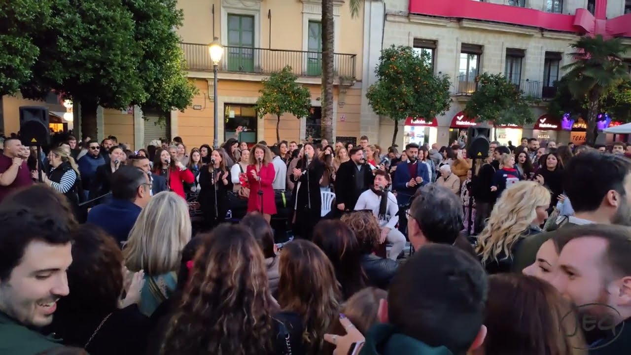 Zambomba de Dame Tono en la Plaza del Arenal Jerez de la Frontera 2023
