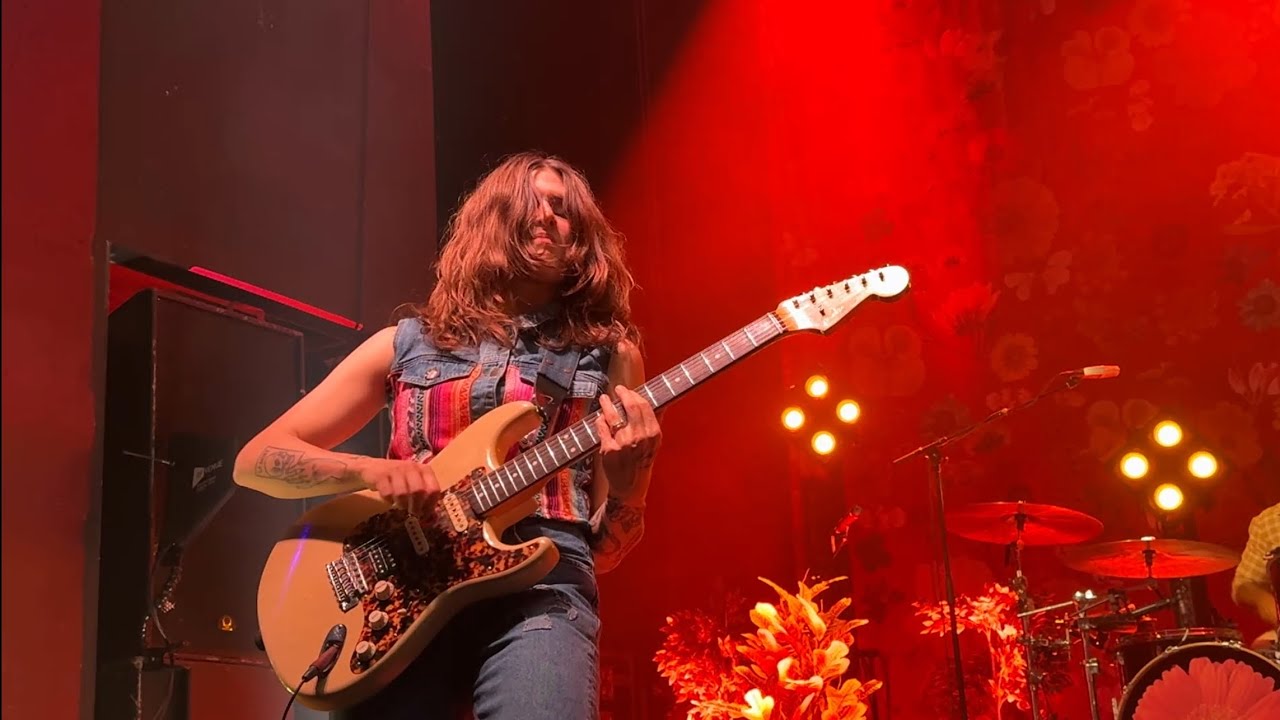 Larkin Poe, War Pigs (Black Sabbath), O2 Institute, Birmingham UK, October 22, 2025