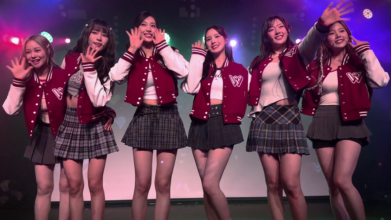 Weeekly (위클리) - Full Concert | Los Angeles | 4k60 FANCAM - Front Row - 240922