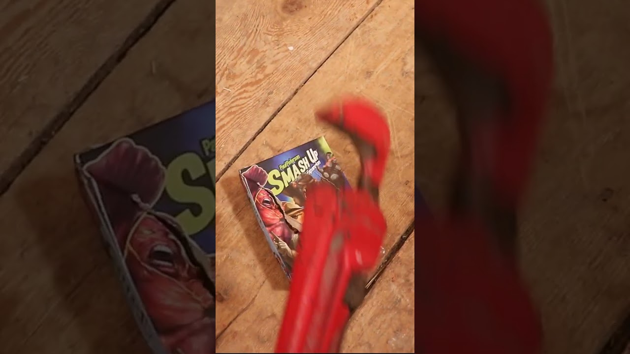 Learn to Play SMASH UP in 15 Seconds