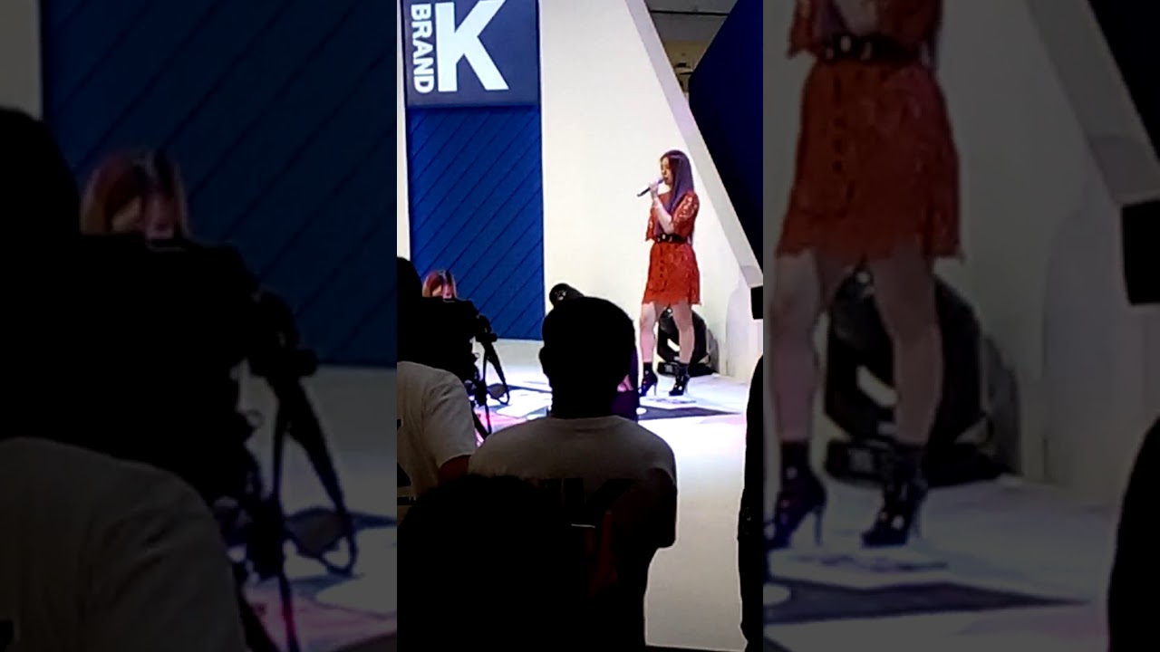 I will show you Ailee in Bangkok #brandk #ailee