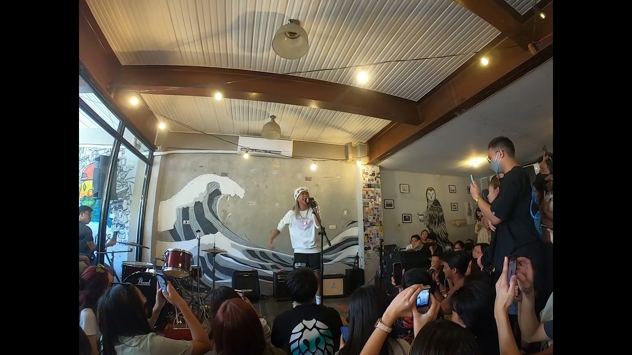 Kiyo - Tulo Laway (live at Jess and Pat's)