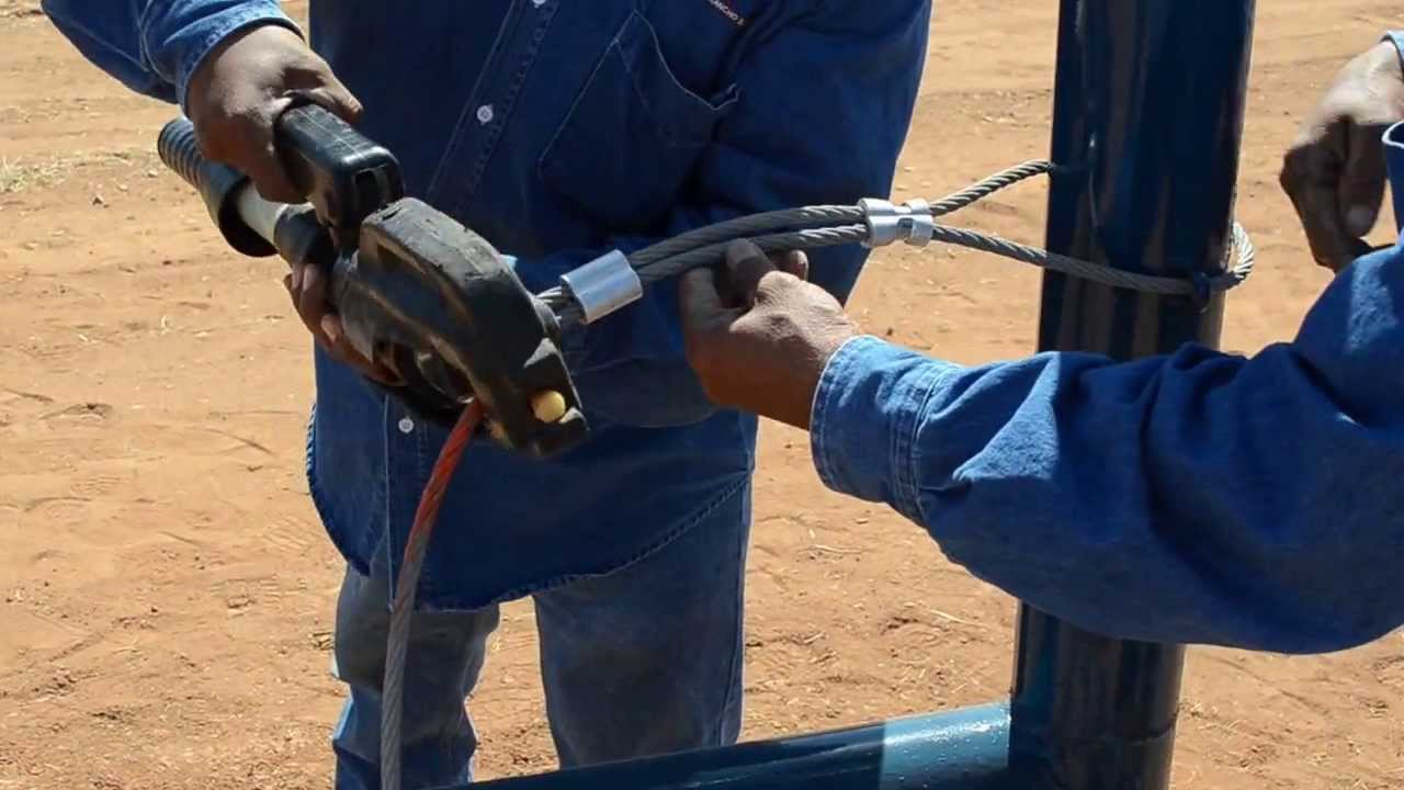 Estiramiento cable retenida