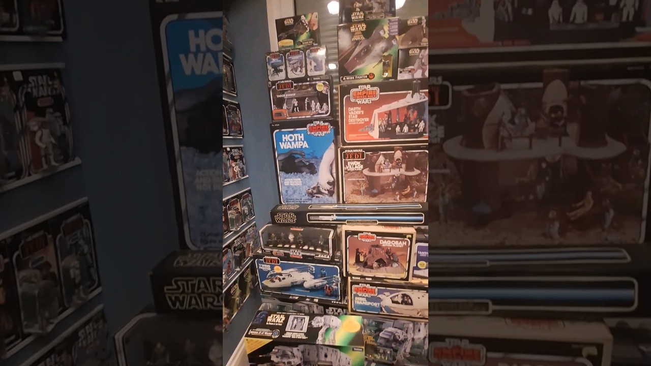 Visiting a private Star Wars Toys Museum #collection #toys #impressive