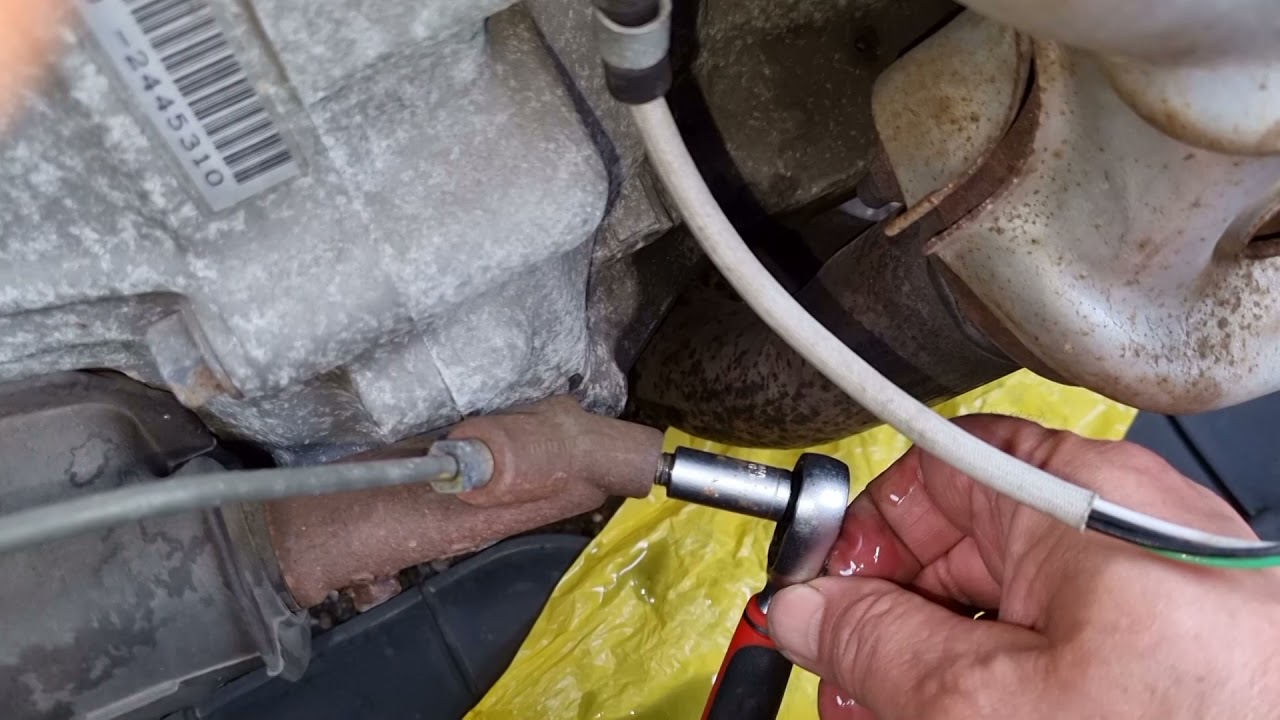 Getriebe kracht, Gang geht nicht rein, Hydraulische Kupplung entlüften