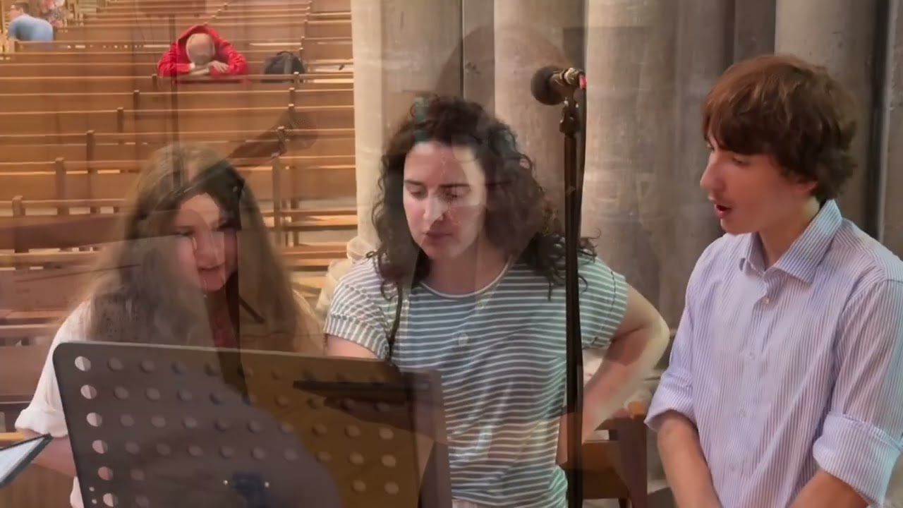 R&eacute;p&eacute;tition de la messe des jeunes