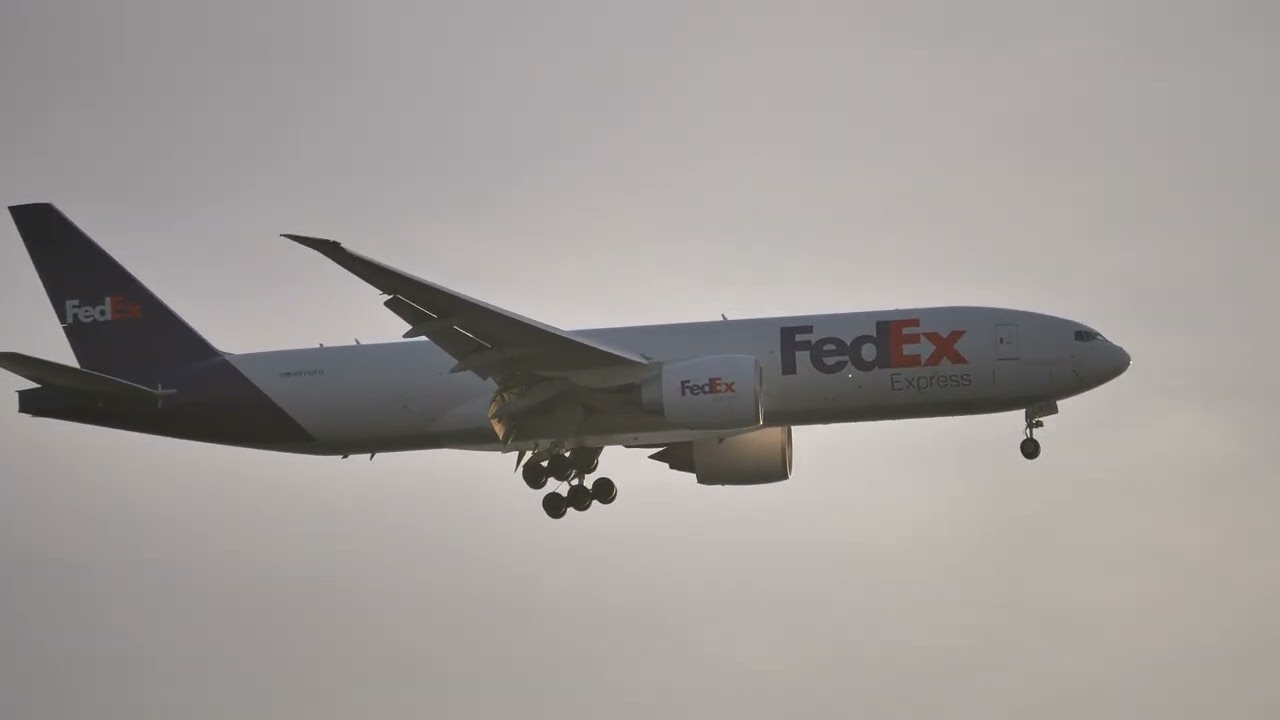 Plane Spotting -- Oakland San Francisco Bay Airport -- Feb 1, 2026