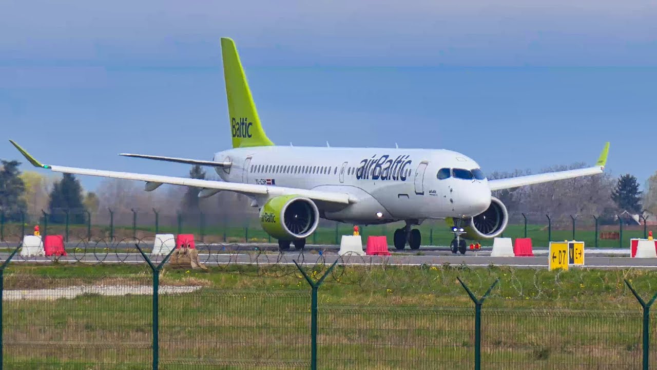 LOUD ENGINE ROARS | 🇱🇻 airBaltic Airbus A220-300 Takeoff from Belgrade | 4K