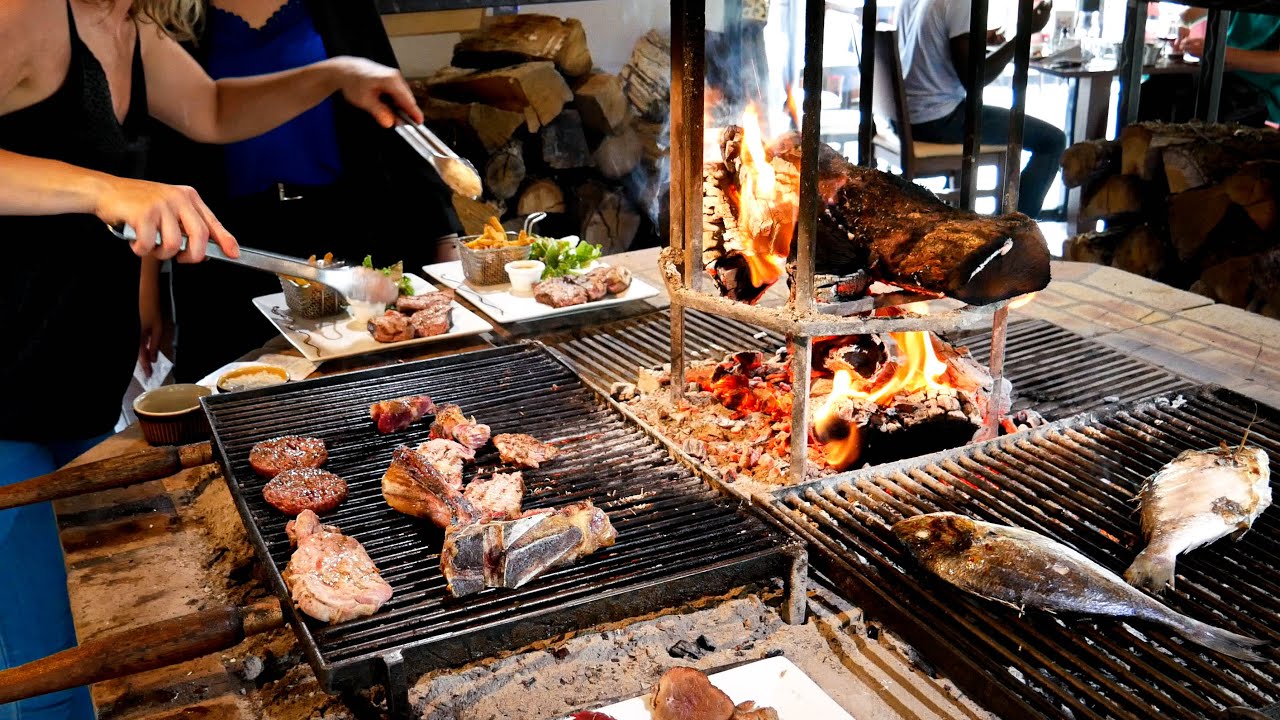 INCREDIBLE Open Fire BBQ Grilled Meat｜French Food at Barbecue Restaurant