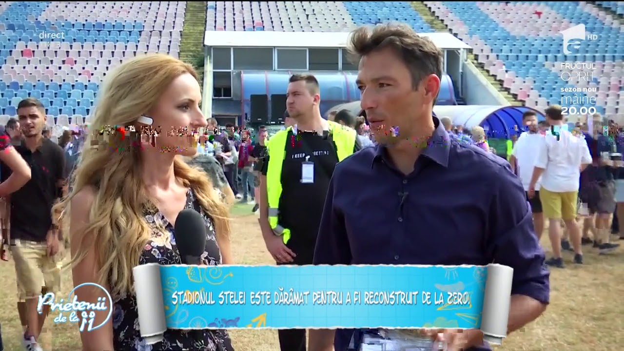 Începe demolarea stadionului din Ghencea. Suporterii au primit o bucățică de gazon drept amintire