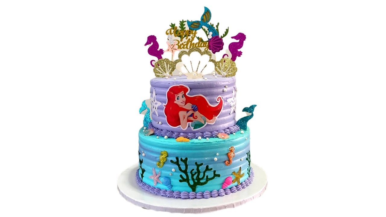 Pastel De La Sirenita Ariel En Chantilly.
