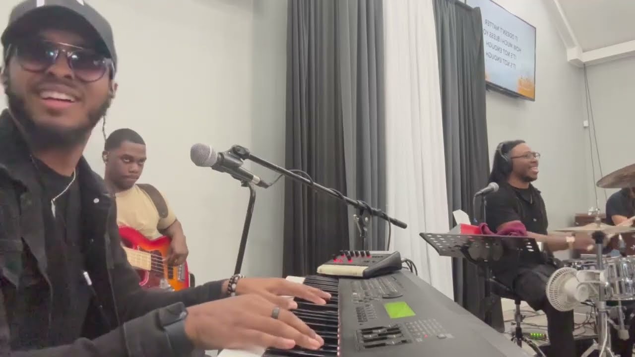 Praise & Worship @ New Generation “Its Not Enough” 🔥