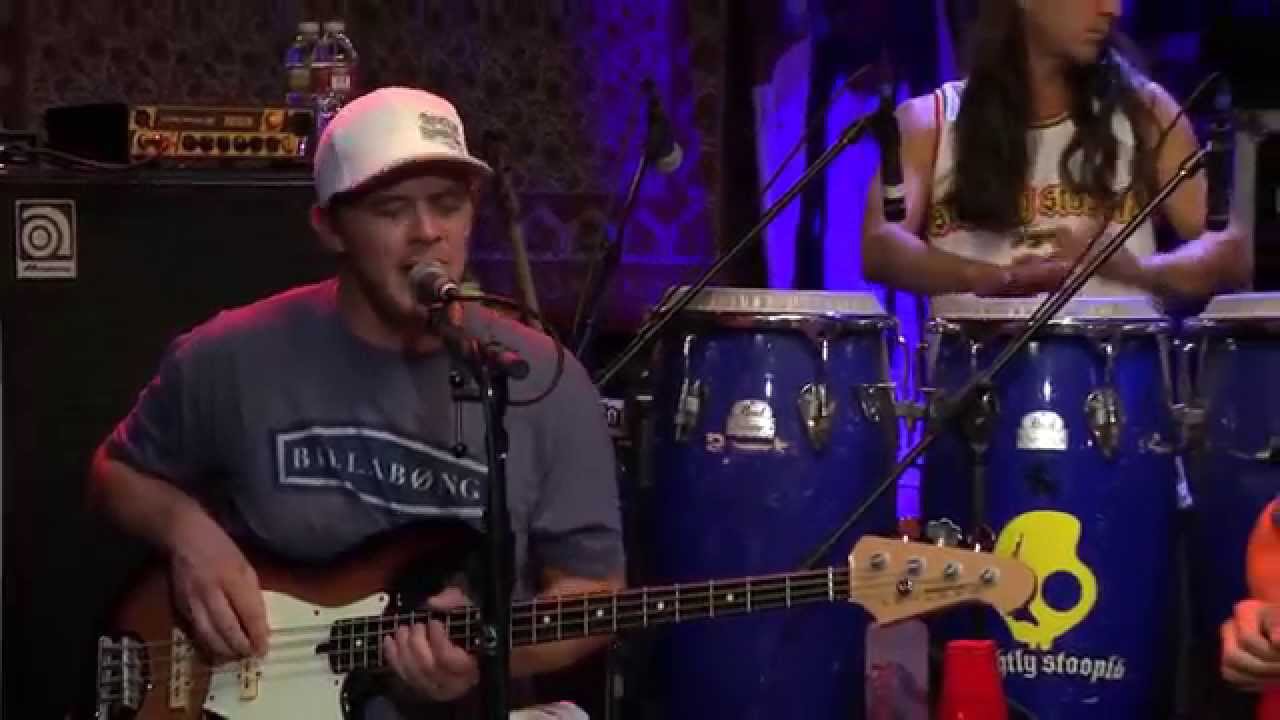 Fat Spliffs - Slightly Stoopid (Live at Roberto's TRI Studios 9.13.11)