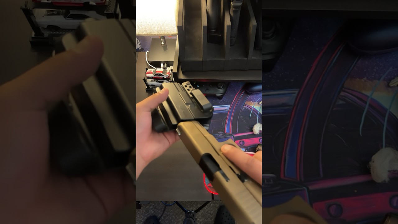 Negligent Discharge At Restaurant 😱 #firearm #edc #defendthesecond #concealedcarry #holster #gun