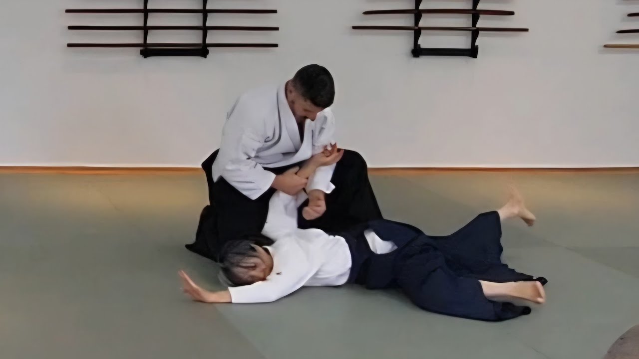 Nikyo Cross-hand 交差取り二教