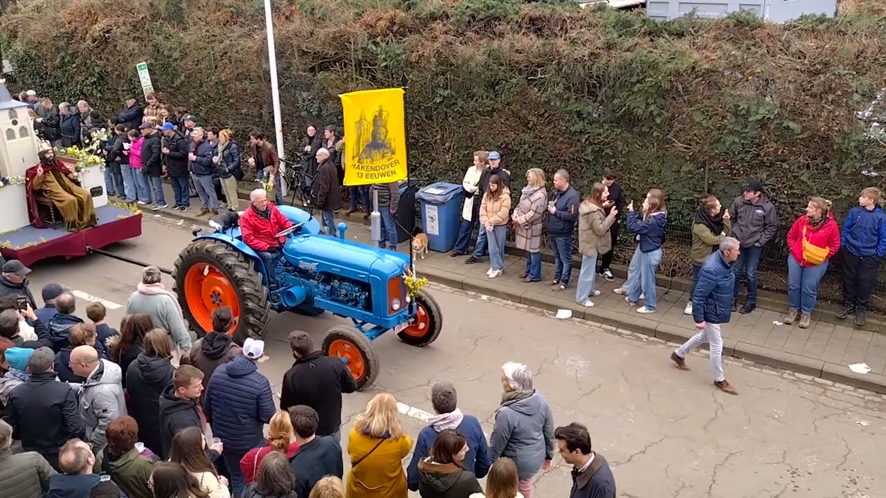 Paardenprocessie HAKENDOVER 2024 (deel1 de processie)