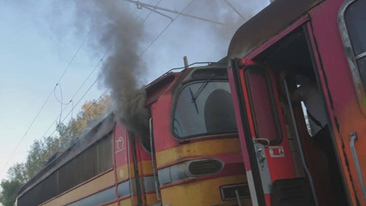 PRED PLAMEŇMI UTIEKLI DO POĽA