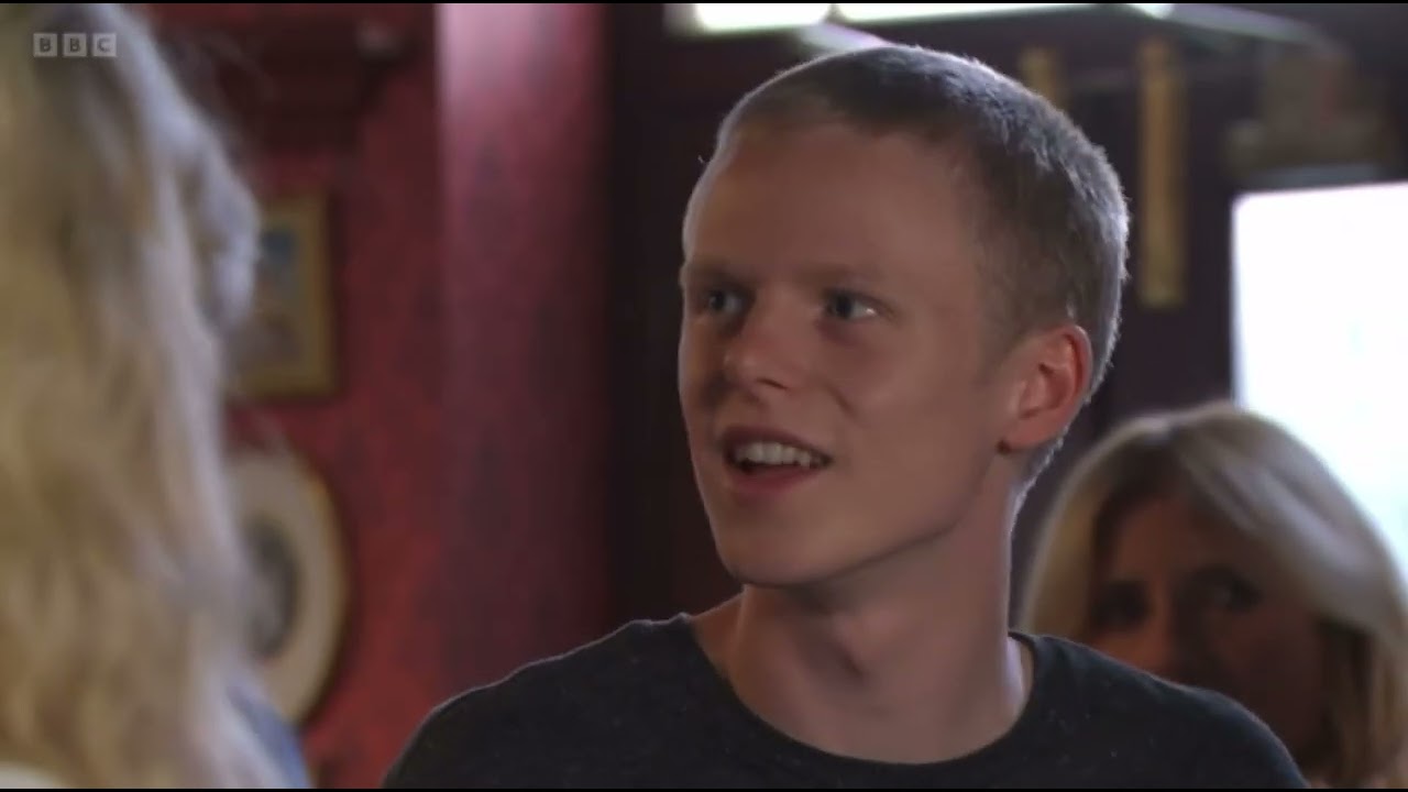 EastEnders - Gina Knight Punches Ian Beale  (7th September 2023)