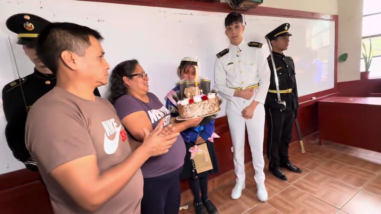 Sorpresa para celina en su colegio 0027 en san antonio de jicamarca