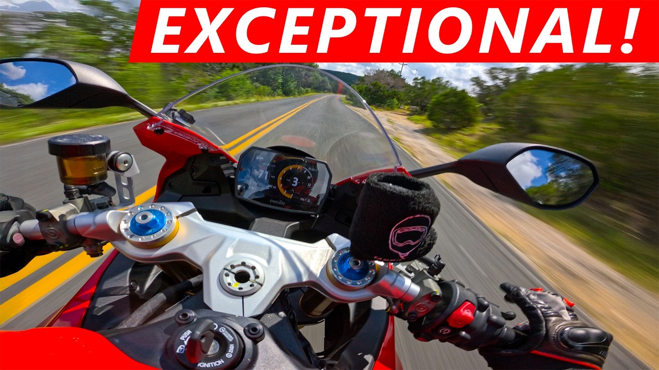 2025 Ducati Panigale V2S - First Ride and Review