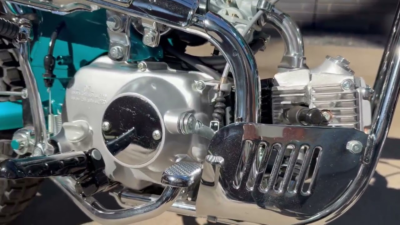 1971 Honda CT70H - right side closeup