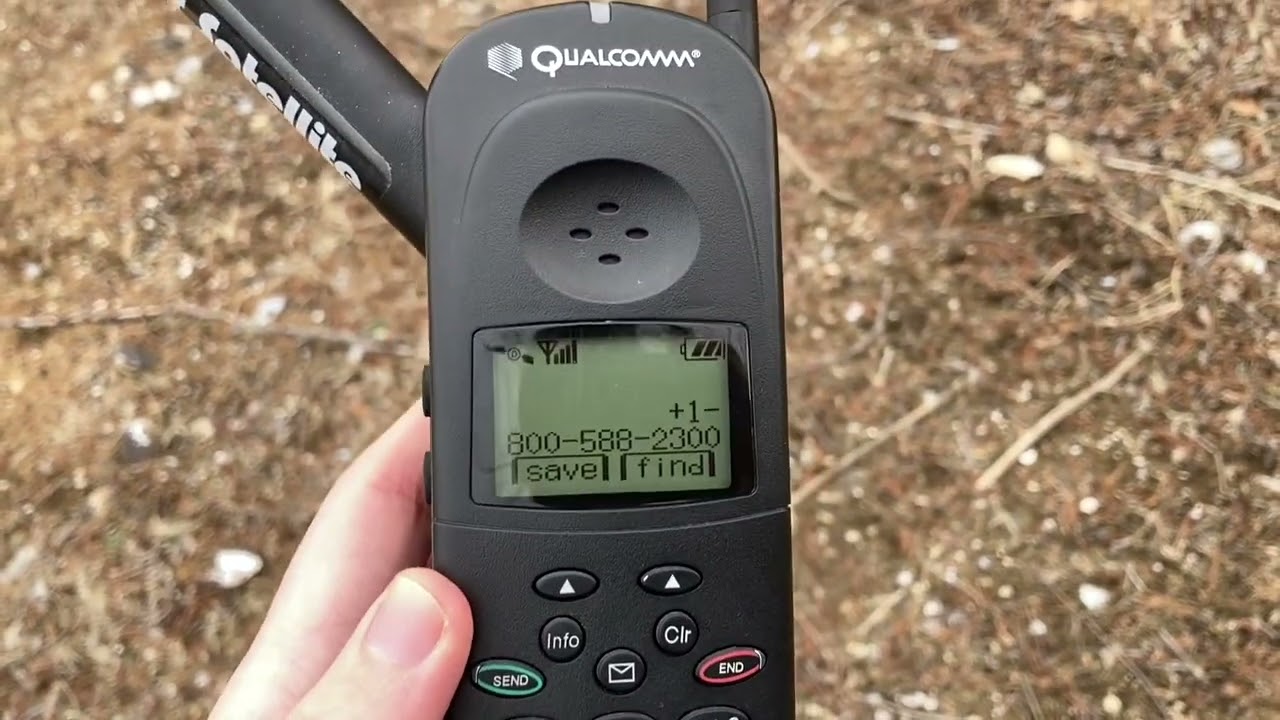 Демонстрация спутникового телефона Qualcomm Globalstar GSP-1600