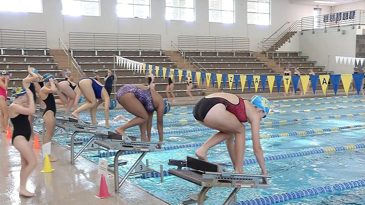 Wayzata Swim & Dive Working Together to Stay Near the Top Of Class AA