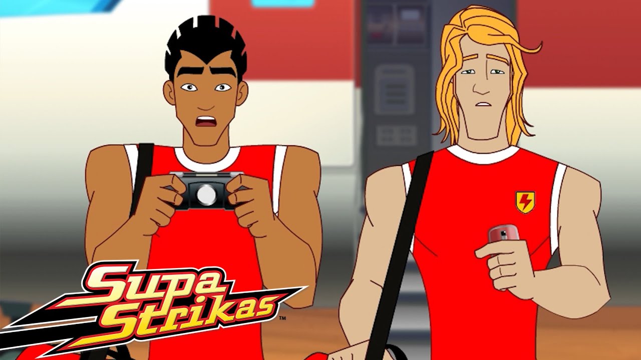 TODA A TEMPORADA 3! | COMPILAÇÃO 4 HORAS | Supa Strikas em Português | Desenhos Animados de Futebol