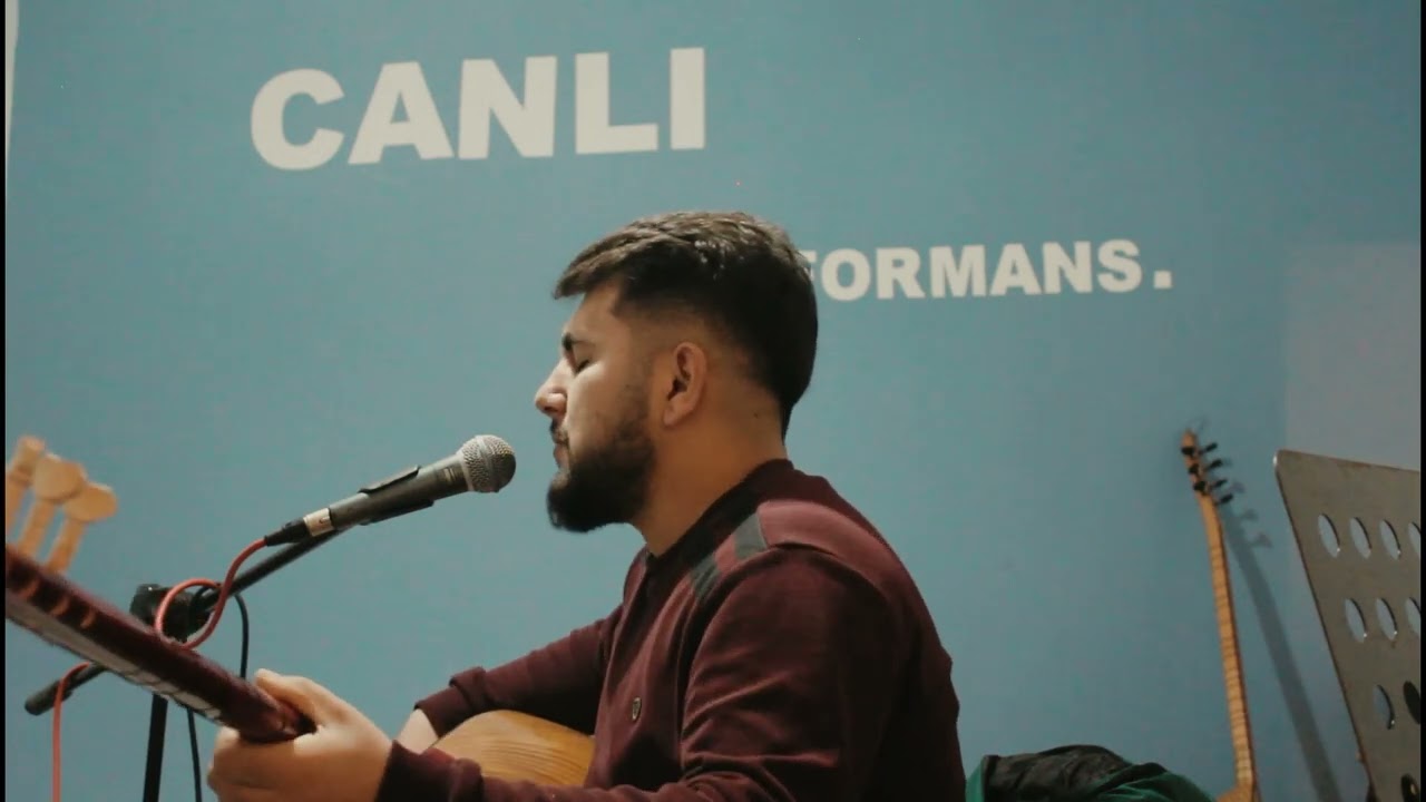 Mustafa BİÇER & EVLERİNİN ÖNÜ BİR TOP ÇALIYIM(NETTE İLK) #bozlak #türkü