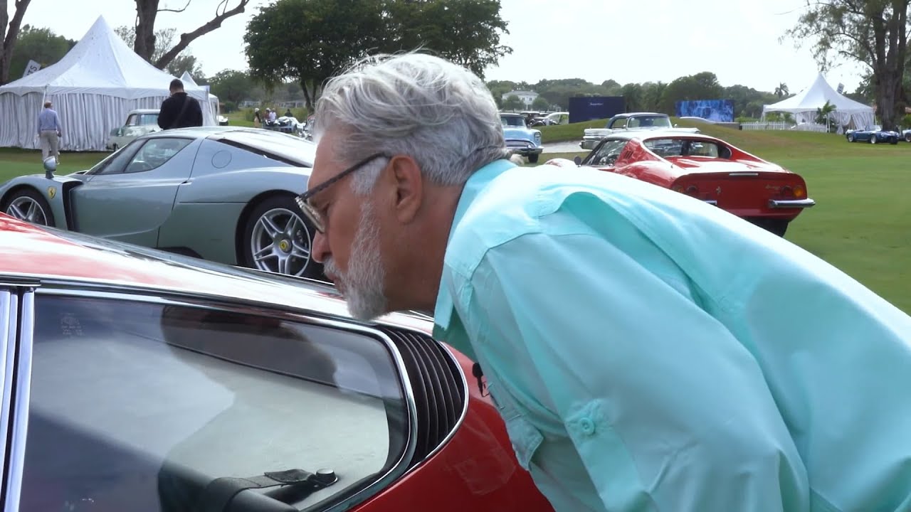 The Scene I South Beach Luxury Cars at Moda Miami #classiccars #sportscars