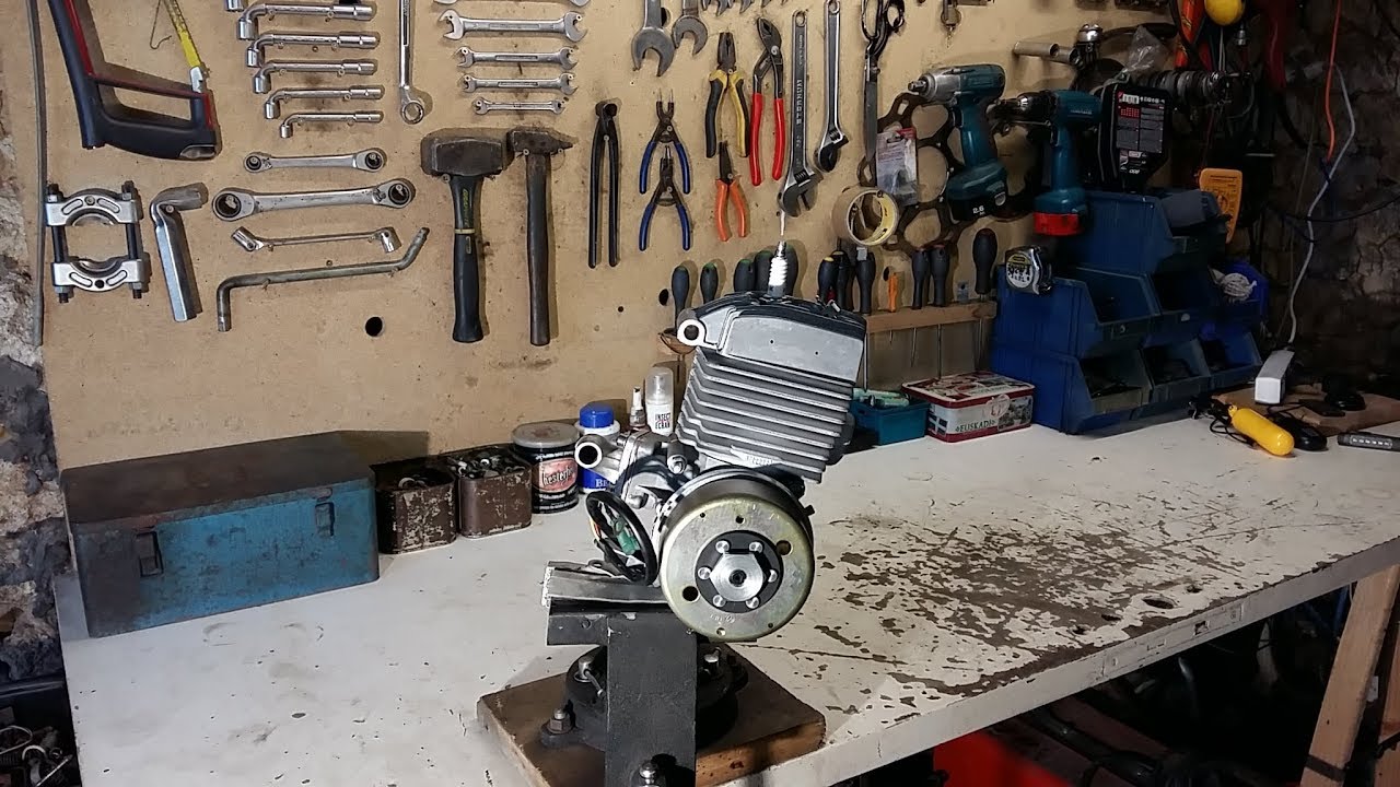 JE MONTE UN MOTEUR COMPLET NEUF AIRSAL T6 MBK 51 AV10 !!!!! OUTCHHHHH.......