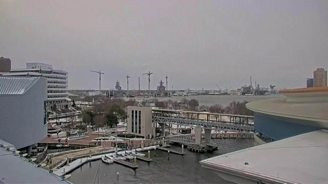 WATCH LIVE: Heavy snow falls in Norfolk, as authorities issue a winter storm warning