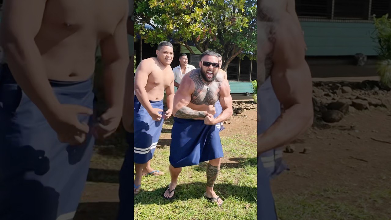 Why are these 14 year old Samoan School Kids the same size as me 😂🇼🇸