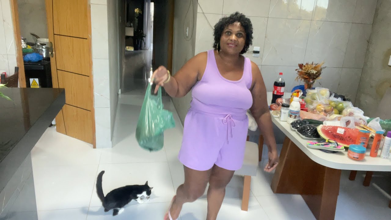 COMPRAs DE CARNE LEGUMES E FRUTAS PAARA 4 PESSOAS | MORANDO NA ROÇA| Absurdo o valor 😱😱passada 