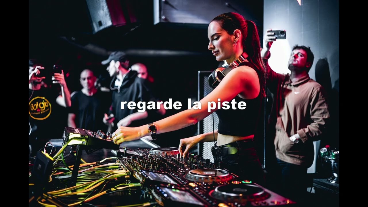 regarde!